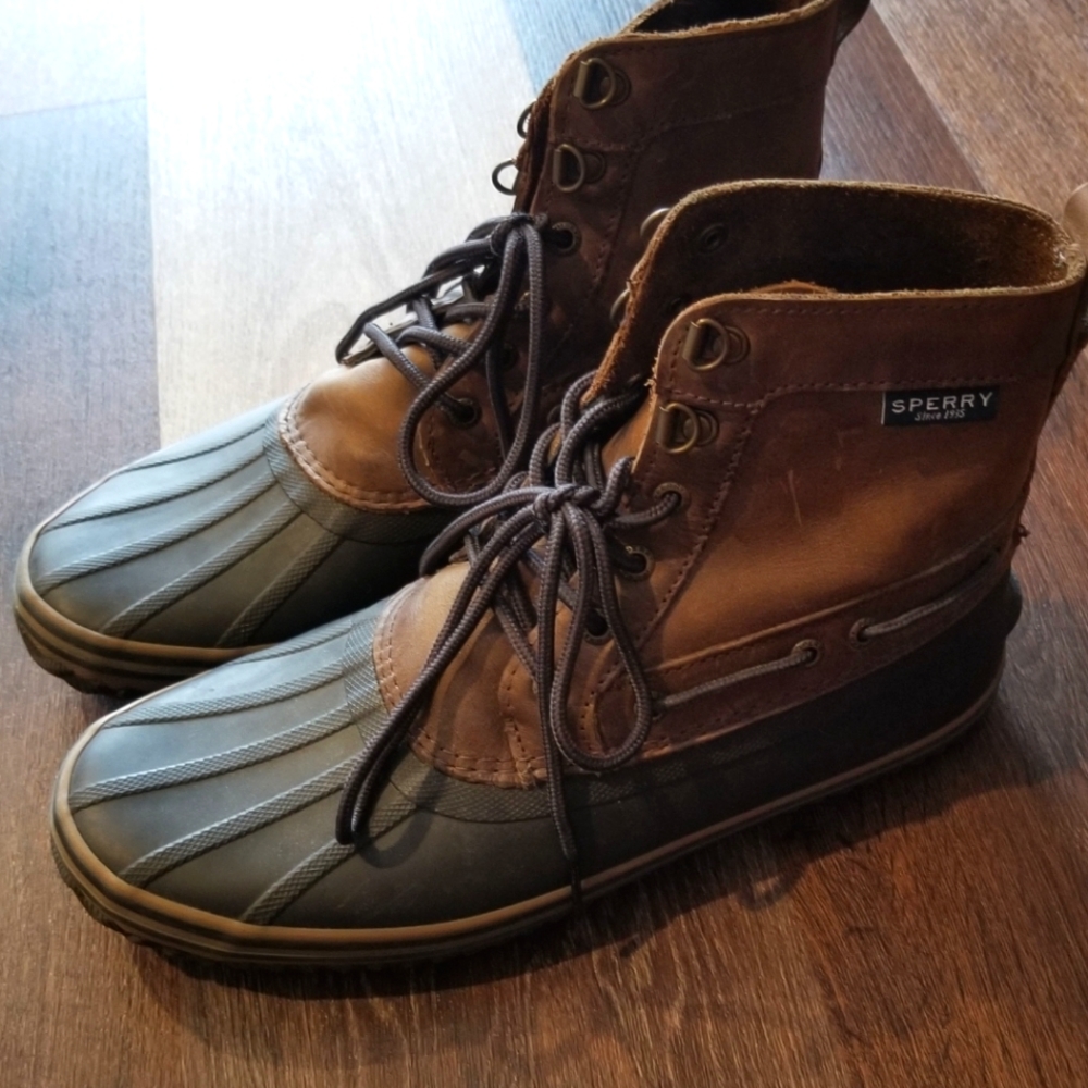 Sperry Huntington Boots